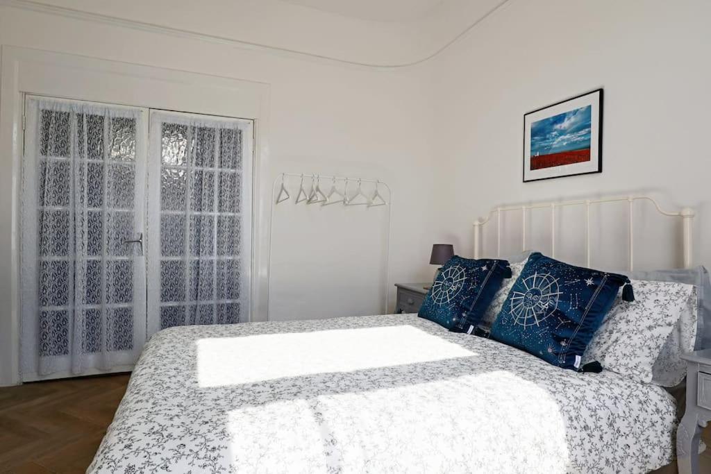 4 Bed Home 3 Mins From Harbour + Sandy Beach Фолькустоун Экстерьер фото